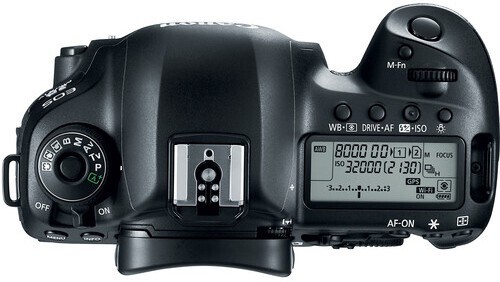 Appareil photo Reflex Canon EOS 5D Mark IV + EF 24-105mm F4 IS USM L (1483C028AA)