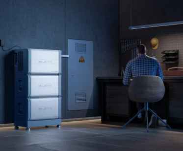 Bluetti - Générateur ESS EP760 + 3 batteries B500 - 7600W / 9920 Wh (EP760-EU-WH-BL-00)