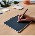 TABLETTE GRAPHIQUE À STYLET WACOM ONE PETITE - BLUETOOTH (CTC4110WLW2B) – Image 10